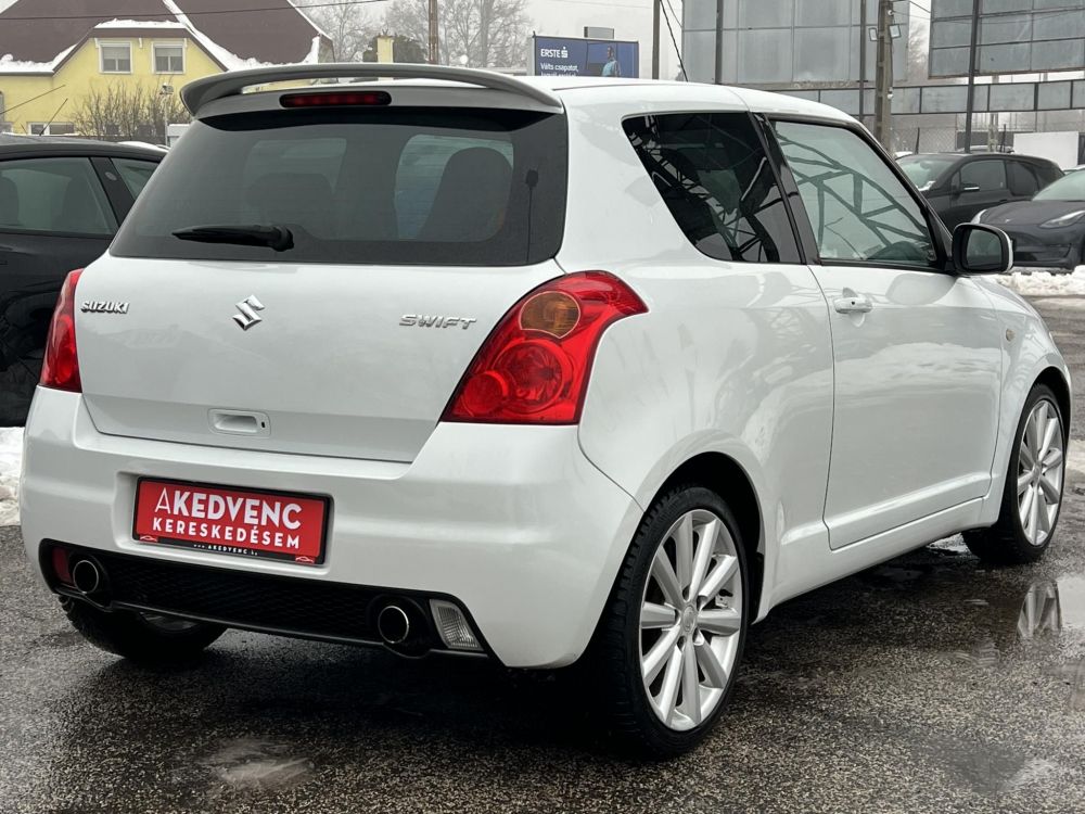 SUZUKI SWIFT 1.6 SPORT Klíma Bluetooth Szervizelt!