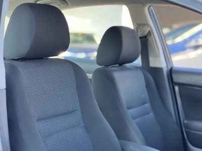 TOYOTA AVENSIS 1.8 Sol 133e km. ülésfűtés. digitklíma. vonóhorog. 2 gyári kulcs!