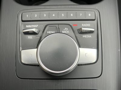 AUDI A4 Avant 3.0 TDI Sport quattro Tiptronic ic S-line LED Virtual Cockpit Távtartó Memória Kamera Vonóhorog Szervizelt!