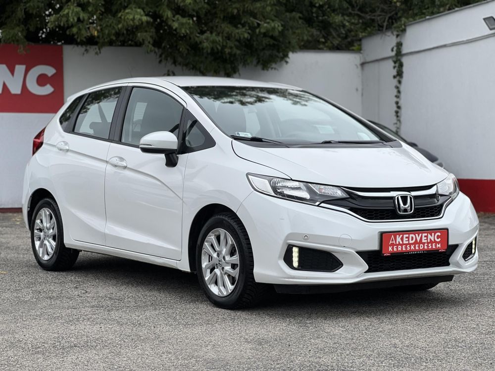 HONDA JAZZ 1.3 Comfort M.o.-i. 1.tul. Márkaszervizelt!