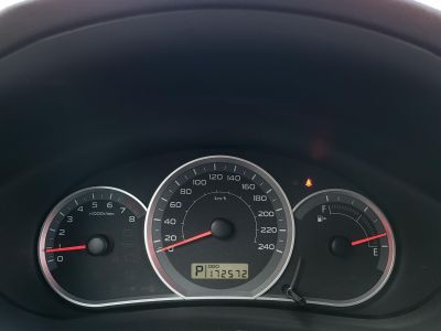 SUBARU IMPREZA 2.0 Sport (Automata) AWD Xenon Keyless Tempomat Ülésfűtés Kamera Vonóhorog Téli-nyári kerék