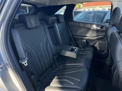 FORD KUGA 2.5 PHEV Vignale CVT 70 km elektromos hatótáv. panorámatető. memória. CARPLAY. magas felszereltség!