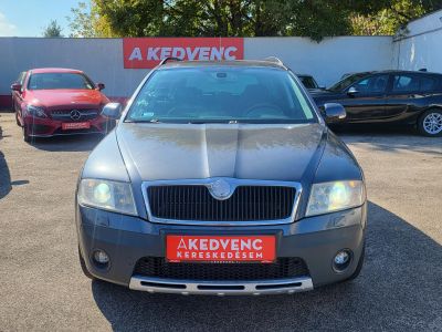 SKODA OCTAVIA Combi Scout 2.0 PD TDI DPF 2z.digit klíma. tempomat. bluetooth. 4el ablak. el. tükör