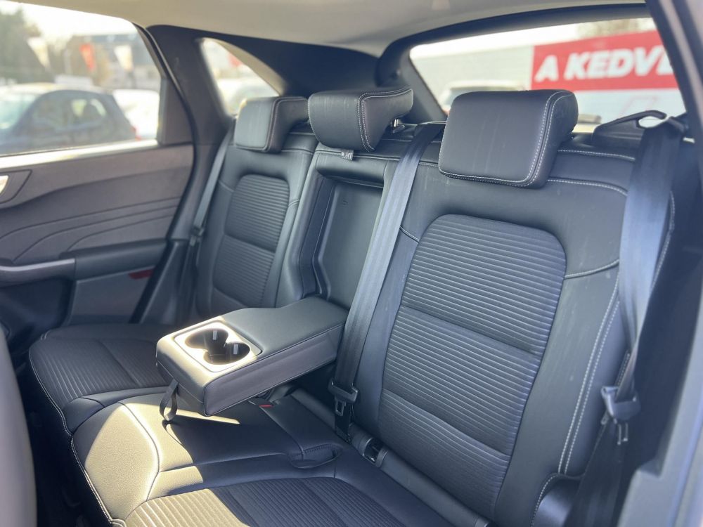 FORD KUGA 2.5 PHEV Titanium X CVT 94e km. Tempomat Ülésfűtés CarPlay Kamera Bluetooth