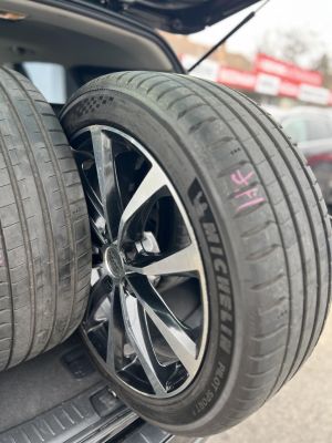 CHEVROLET CAPTIVA 3.2 V6 LT High (Automata) (7 személyes ) Klíma Tempomat Bluetooth Téli/nyári garnitúra!