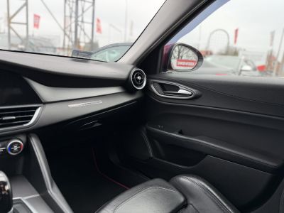 ALFA ROMEO GIULIA 2.0 Veloce Q4 (Automata) 280le. ALFA ROSSO. 116e km!