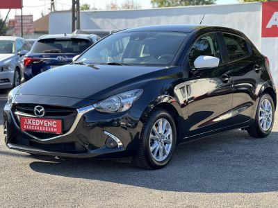 MAZDA 2 1.5 Takumi Automata 58e km. végig vezetett szervizkönyv. 4 évszakos gumik. CARPLAY!
