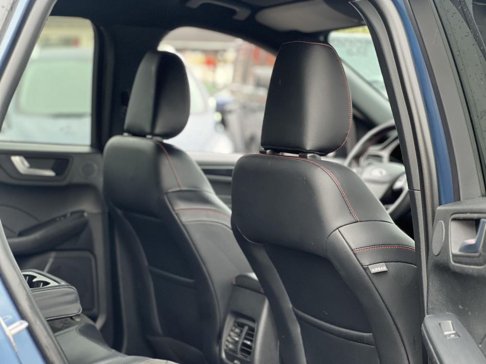 FORD KUGA 2.5 PHEV ST-Line X CVT