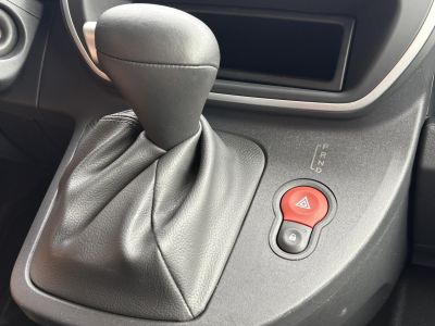 RENAULT KANGOO Express Z.E. (Automata) 4e km. 33kWh. ÚJSZERŰ!