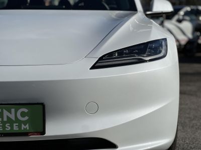 TESLA MODEL 3 Long Range AWD (Automata) HIGHLAND. TÉLI-NYÁRI SZETT GYÁRI ALUFELNIVEL