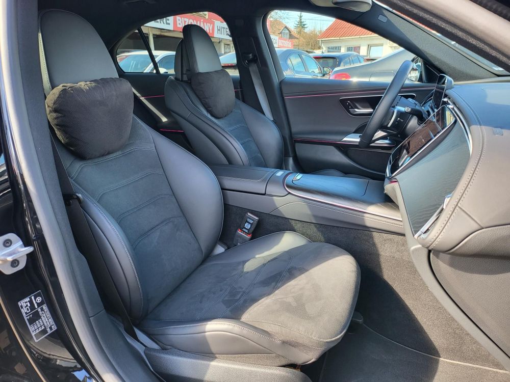 MERCEDES-BENZ E 200 9G-TRONIC Mild hybrid drive AMG Night Edition garanciális