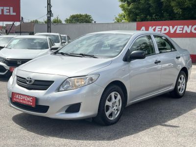 TOYOTA COROLLA Sedan 1.4 Sol M.o.-i. Klíma. Tempomat. Ülésfűtés!
