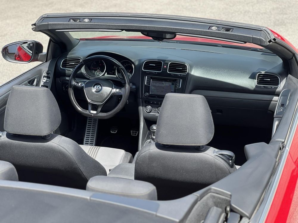 VOLKSWAGEN GOLF VI 2.0 TDI Cabrio 108e km