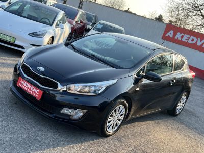 KIA PRO CEE'D 1.6 CRDi LX EURO5 Tempomat Klíma Bluetooth Kormányfűtés 2 gyári kulcs!