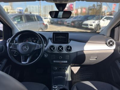MERCEDES-BENZ B 250 E (Automata) 94e km. téli-nyári gumi. kamera. 2 gyári kulcs!