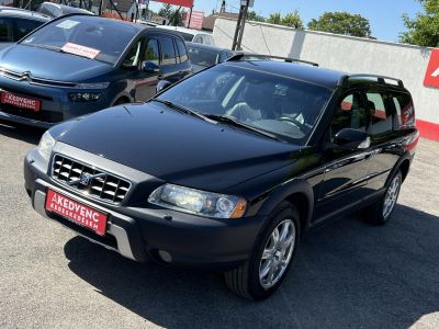 VOLVO XC70 2.4 D [D5] AWD Summum Geartronic 1tulaj NAVI Bőr Xenon Vhorog Ülésfűtés