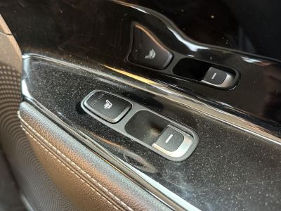 KIA NIRO e-Niro 64kWh Platinum JBL M.o.-i. 1.tul. Márkaszervizelt!