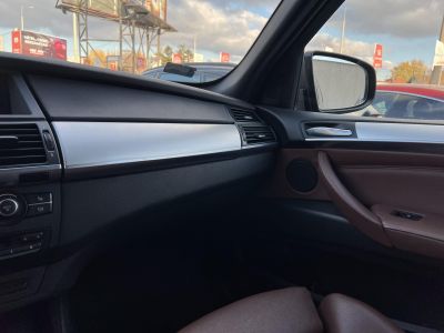 BMW X5 xDrive30d (Automata) Nagyszerviz után! Xenon Navi Memória Barna bőr Ülésfűtés
