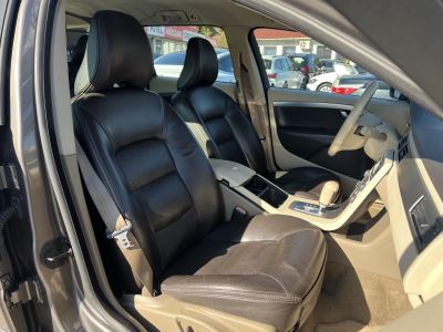 VOLVO XC70 2.4 D [D5] AWD Summum Geartronic A SVÉD MINDENES!