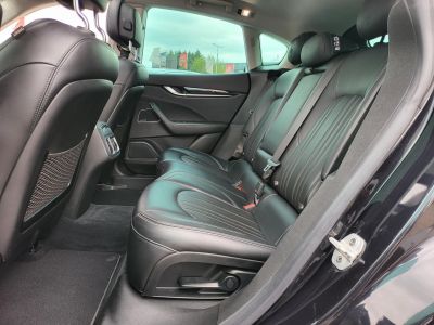 MASERATI LEVANTE 3.0 D V6 (Automata) LED Panorámatető Harman/Kardon Üléshűtés 360kamera 2.7T vonóhorog