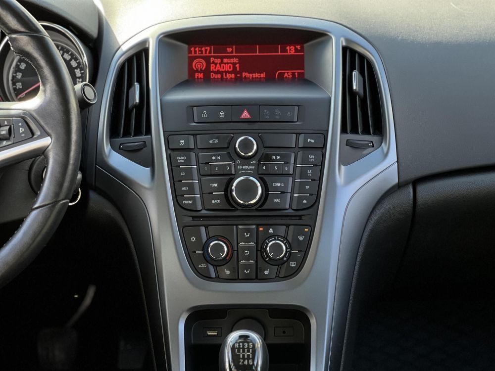 OPEL ASTRA J Sedan 1.4 T Business EURO6