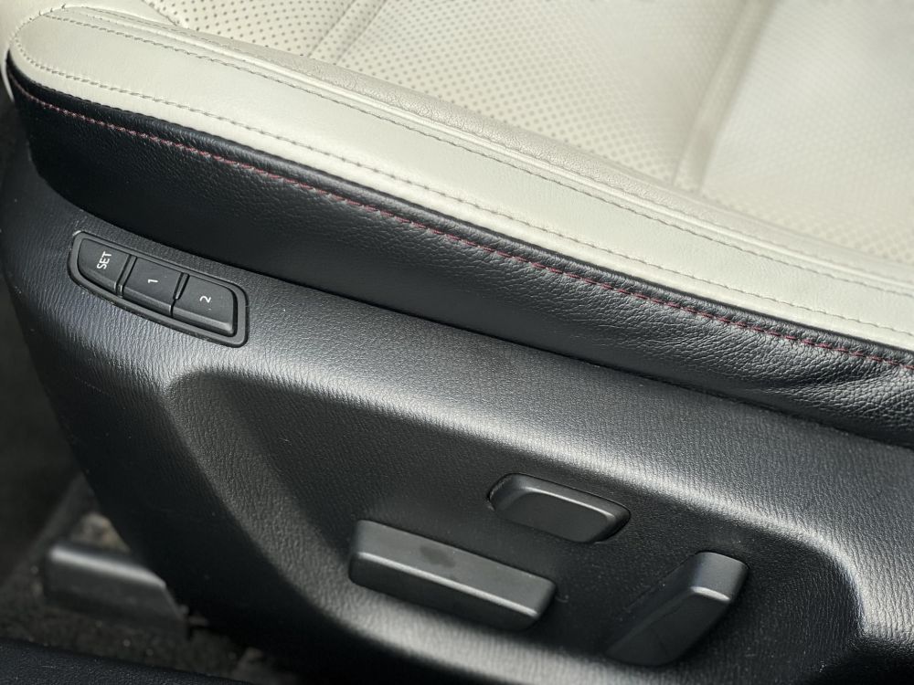 MAZDA 6 2.2 CD Revolution Top (Automata) Sávtartó Bose hifi Head-up T.Kamera Fehér bőr belső!