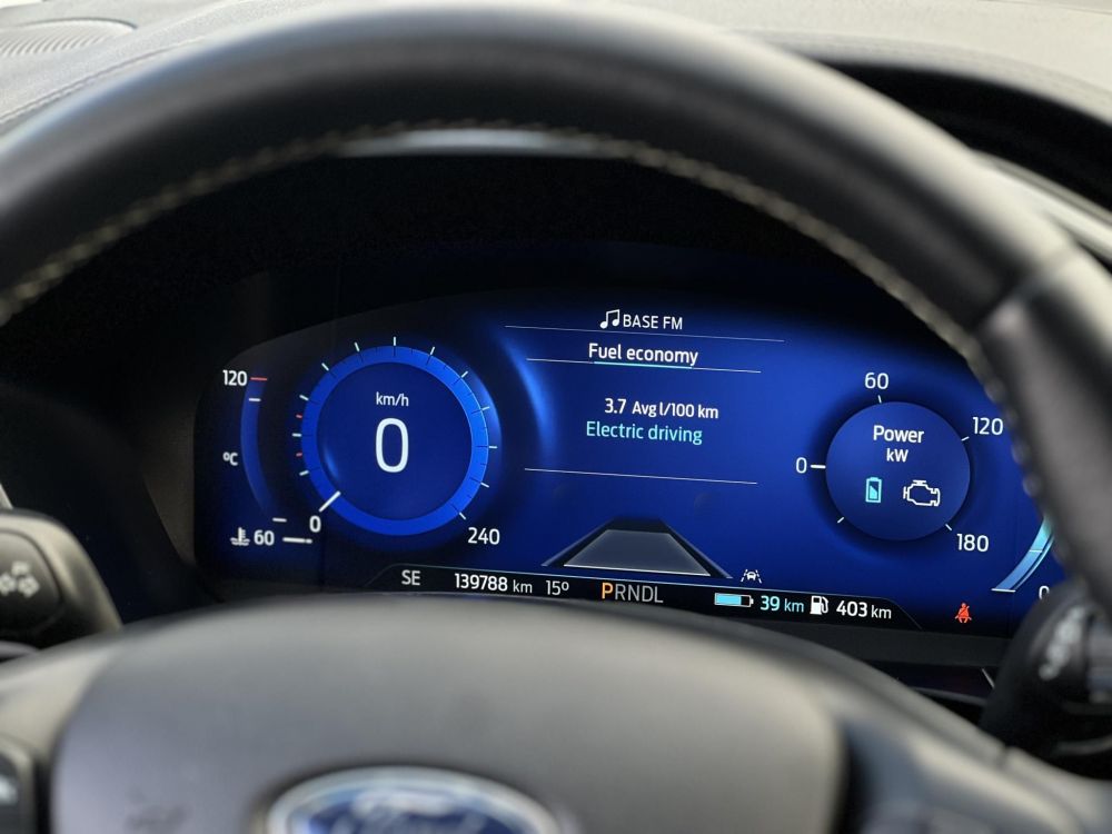 FORD KUGA 2.5 PHEV Vignale CVT
