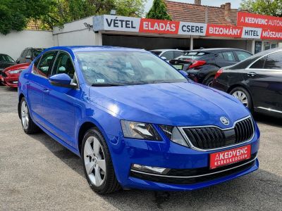 SKODA OCTAVIA 1.5 TSI ACT Style 96e km. M.o.-i. 1.tul. Digitklíma Távtartó Tempomat Ülésfűtés Bluetooth