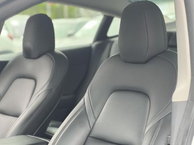 TESLA MODEL 3 Long Range AWD (Automata) 101e km. AMD Ryzen. mátrix LED. hőszivattyú. garanciális!