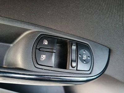 OPEL CORSA E 1.2 Drive Klíma Tempomat Bluetooth City szervó!