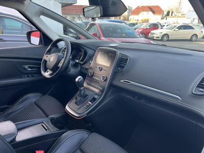 RENAULT SCENIC Grand Scénic 1.7 Blue dCi Intens EDC (7 személyes ) Automata. CarPlay