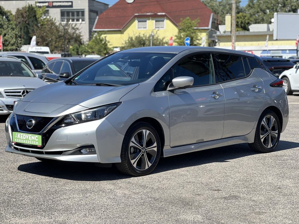NISSAN LEAF N-Connecta 40kWh (Automata)