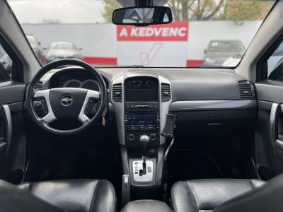 CHEVROLET CAPTIVA 3.2 V6 LT High (Automata) (7 személyes ) Klíma Tempomat Bluetooth Téli/nyári garnitúra!