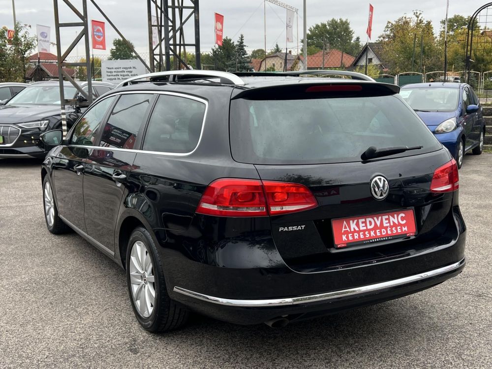 VOLKSWAGEN PASSAT VII Variant 1.6 CR TDI Comfortline BMT DSG M.o.-i. Panorámatető Tempomat Ülésfűtés Bluetooth Vezérlés cserélve!