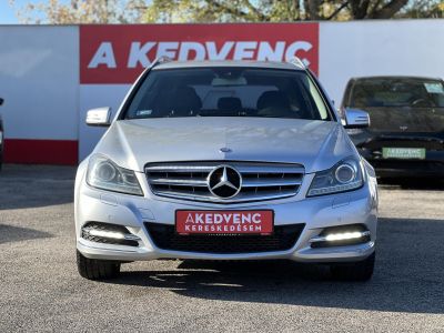 MERCEDES-BENZ C 250 T BlueEFFICIENCY Avantgarde (Automata) FACELIFT. Teljes szerviztörténet. vezérlés cserélve!