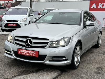 MERCEDES-BENZ C 220 CDI BlueEFFICIENCY (Automata) Xenon Tempomat Ülésfűtés Navi Bluetooth Rendszeresen szervizelt!