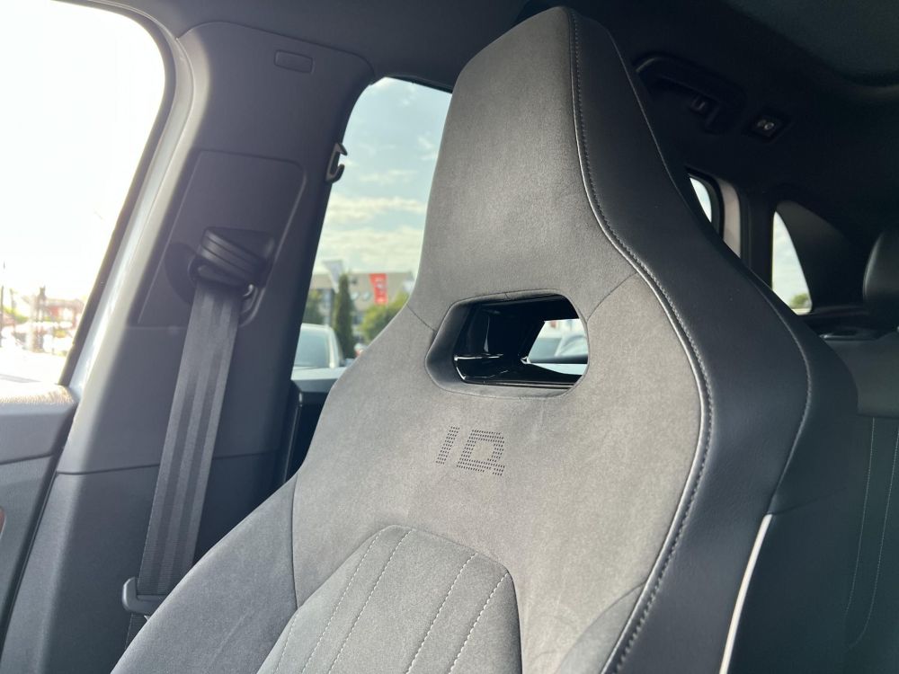 VOLKSWAGEN ID.4 77kWh Pro P. Max Teljes felszereltség 21-es kerék vonóhorog IQ Pano stb