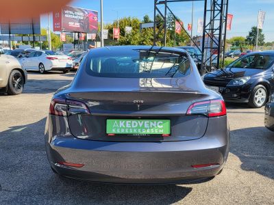 TESLA MODEL 3 Standard Range Plus Aut LED Panoráma Navi Távtartó Kamera Ülésfűtés