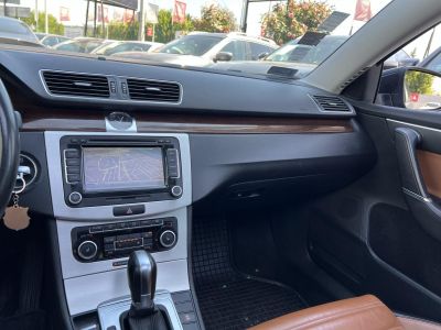 VOLKSWAGEN PASSAT VII Variant 2.0 CR TDI Highline 4Motion BMT DSG Magyarországi. Márkaszervizelt. Magasan felszerelt! Téli-nyári kerék szett!