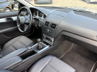 MERCEDES-BENZ C 200 Kompressor Avantgarde 183e km. Xenon Digitklíma Ülésfűtés Félbőr MEGKÍMÉLT!