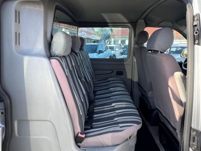 VOLKSWAGEN TRANSPORTER 2.5 TDI Mixto 'D.kab' AXE motorkód. vonóhorog. klíma. tetőcsomagtartó. 2 gyári kulcs!