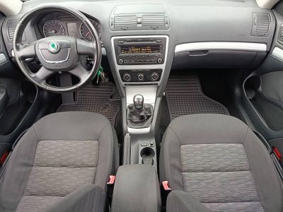SKODA OCTAVIA Combi 1.6 CR TDI Classic DPF 195e km. M.o.-i. 2.tul. Klíma Tempomat Téli-nyári garnitúra!