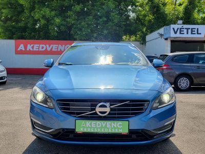 VOLVO V60 2.4 D [D6] PHEV AWD Summum Geartronic Magasan felszerelt! Harman/Kardon Napfénytető Holttér Kamera Vonóhorog