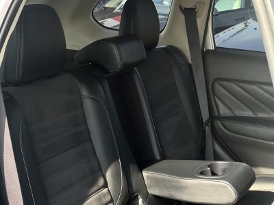 MITSUBISHI OUTLANDER 2.0 PHEV Intense Plus 4WD CVT