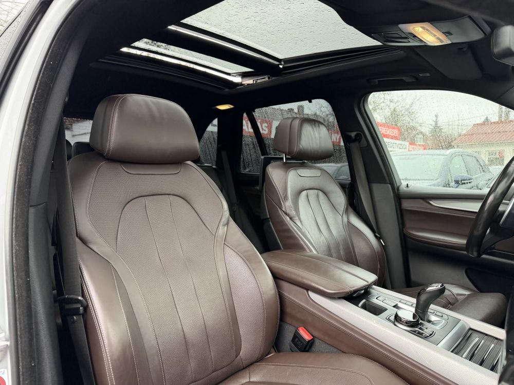 BMW X5 M50d (Automata) Bang and Olufsen. Pano. Vezérlés lecserélve. ACC. 3.5t vonóhorog