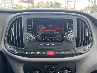 FIAT DOBLO Dobló Panorama 1.4 T-Jet Lounge (7 személyes ) M.o.-i. 1.tul. 42e km. Márkaszervizelt! 4 évszakos gumik!