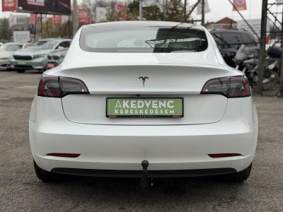 TESLA MODEL 3 Long Range AWD (Automata) FSD. FEHÉR BELSŐ. Perf BOOST. garanciális. hőszivattyú. vonóhorog!
