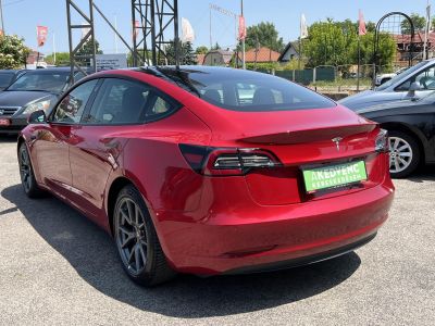TESLA MODEL 3 Standard Range Plus Aut 88e km. GYÖNYÖRŰ facelift. mátrix LED. garanciális!