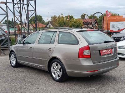 SKODA OCTAVIA Combi 1.6 CR TDI Classic DPF 195e km. M.o.-i. 2.tul. Klíma Tempomat Téli-nyári garnitúra!