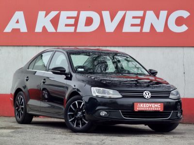 VOLKSWAGEN JETTA 1.4 TSI BMT Highline DSG Magyarországi Tempomat Ülésfűtés Frissen szervizelt!